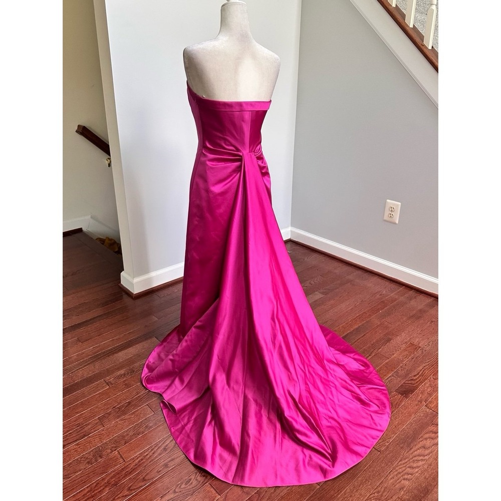 David's Bridal Fuchsia Strapless Fit & Flare Dainty Simple Gown Dress w Train - Picture 11 of 12